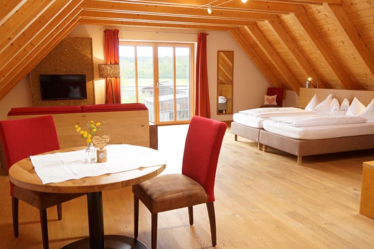 Simmernhof Mossendorf Hotel Burglengenfeld Buitenkant foto